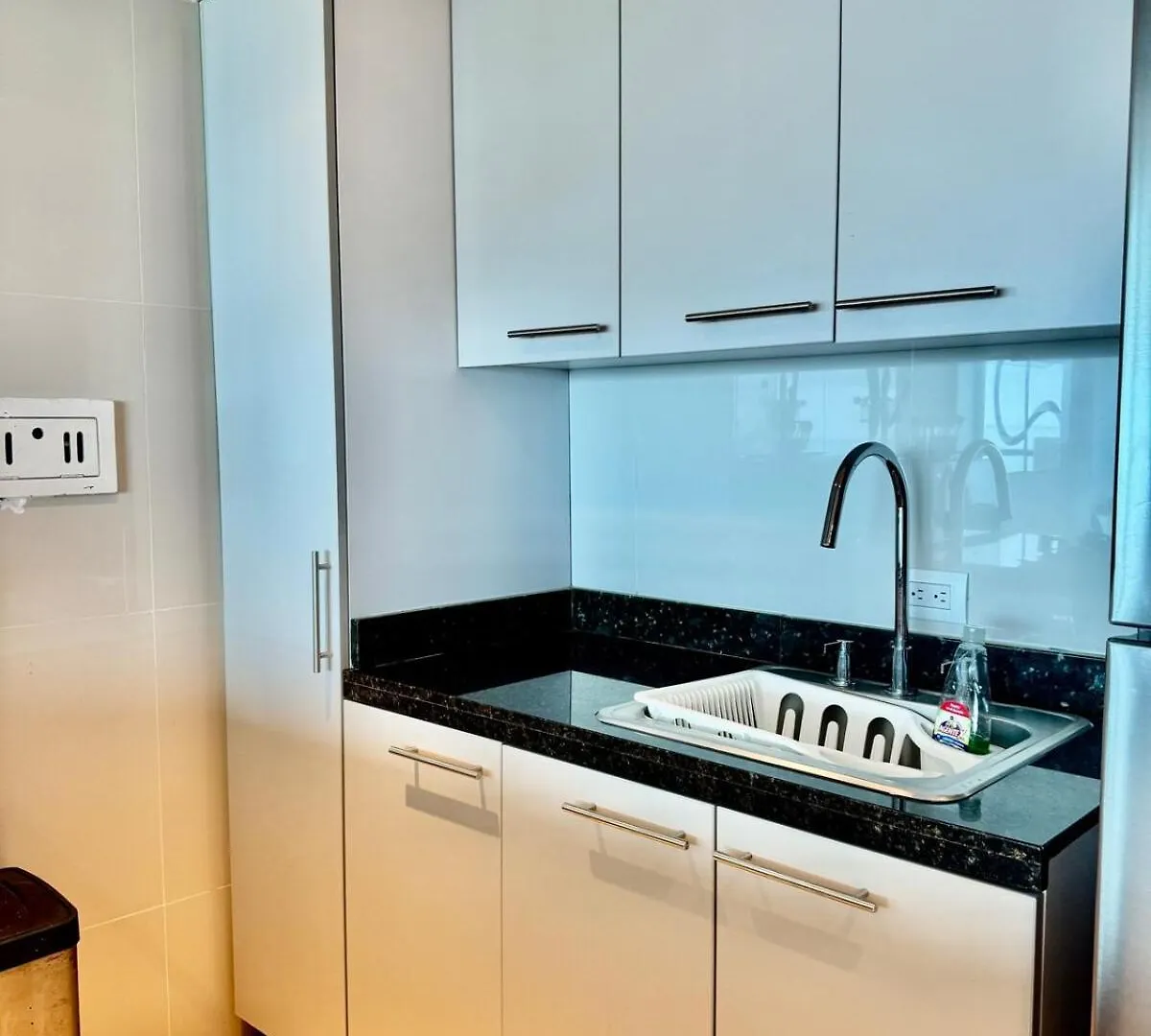 Beautiful 2 Bedroom Ocean View Condo In Cartagena Apartment