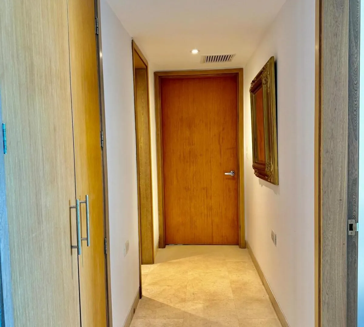 Beautiful 2 Bedroom Ocean View Condo In Cartagena Apartment